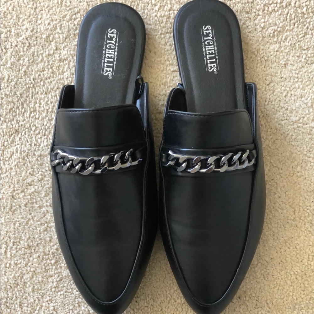Seychelles Luna Black Slip-On Loafers with Chain Detail